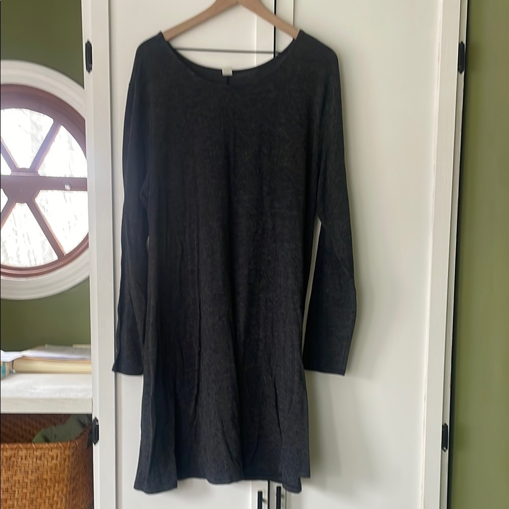 Elegant Black Long Sleeve Dress